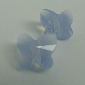 Swarovski sommerfugle 8mm, air blue opal(2stk)
