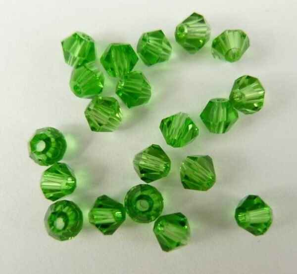 20stk Spring green bicone glasperler 4mm.