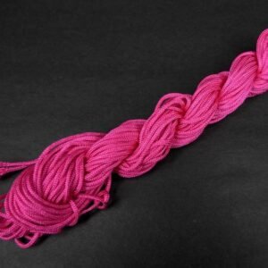 Nylon snøre rose pink, 1,5mm(pris pr. bundt)