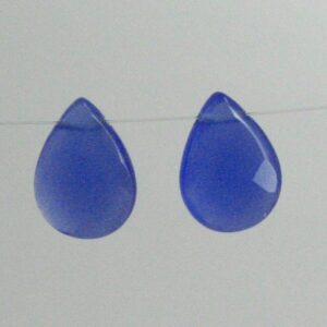 Lyse blå glasdråber (2stk.)