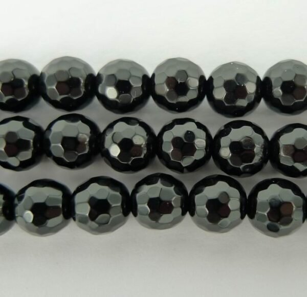 10 stk. Sort onyks, multi-facetterede 6mm