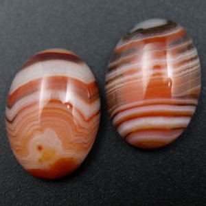 13x18 mm ovale cabochoner i stribet agat 2 stk.