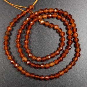 Facetterede, orangebrune granater 4mm