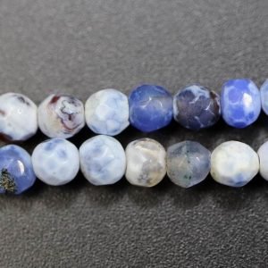Facetteret skyblue agat 4mm