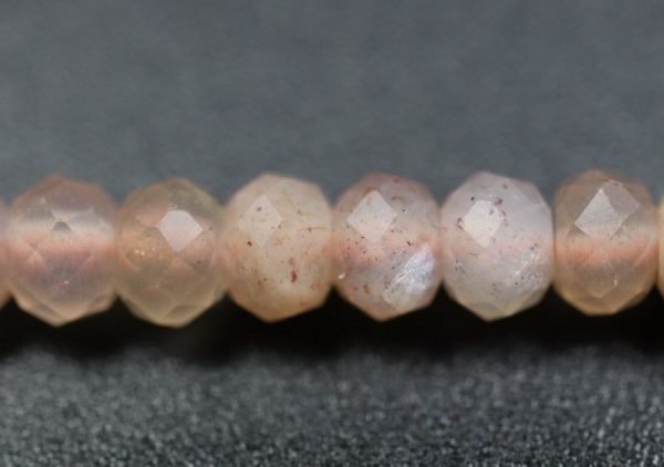Sunstone, facetterede rondeller 2x3 mm - Image 4