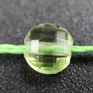 Flad, facetteret peridot 4 x 2,5 mm - Billede 4