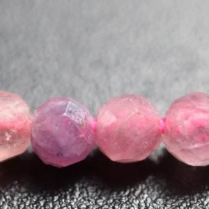 Bittesmå, facetterede Pink turmaliner 2mm TURMALIN 016 7