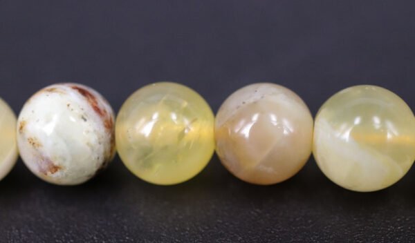 Yellow Opal 6 mm