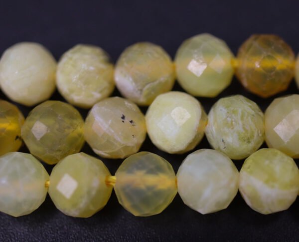 Facetteret Yellow Opal 6 mm