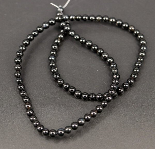 Sort onyks 4mm