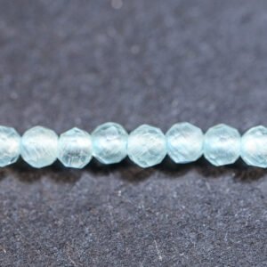 Lyseblå cateye, facetteret 2 mm