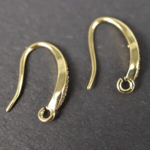 Guldfarvede ørekroge med Micro Pave Cubic Zirconia