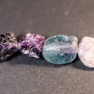 Regnbue Fluorit Pebbles